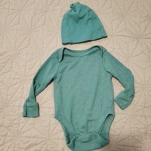 Old Navy onesie/bodysuits with matching hat